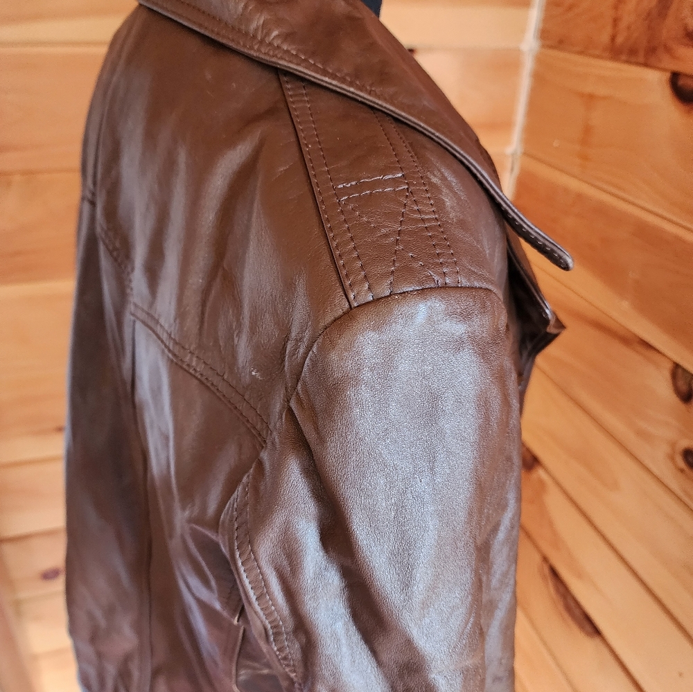 Vintage Leather Jacket - Picture 6 of 8